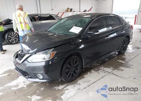 2017 Nissan Sentra Sr z USA, uszkodzony, nr VIN 3N1AB7APXHY270280